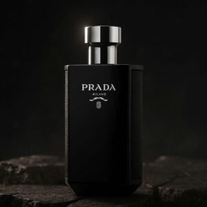 Prada L'Homme Intense chính là câu trả lời. ✨